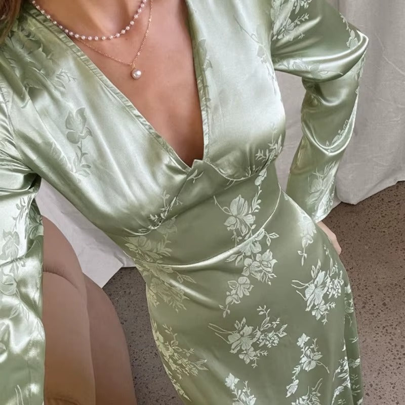 Women Light Green 2026 New Elegant Chest Open 3D Jacquard Satin Long Sleeve Evening Dress